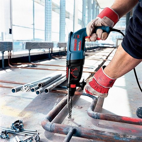 Перфоратор профессиональный Bosch GBH 2-26 DRE Превью 2